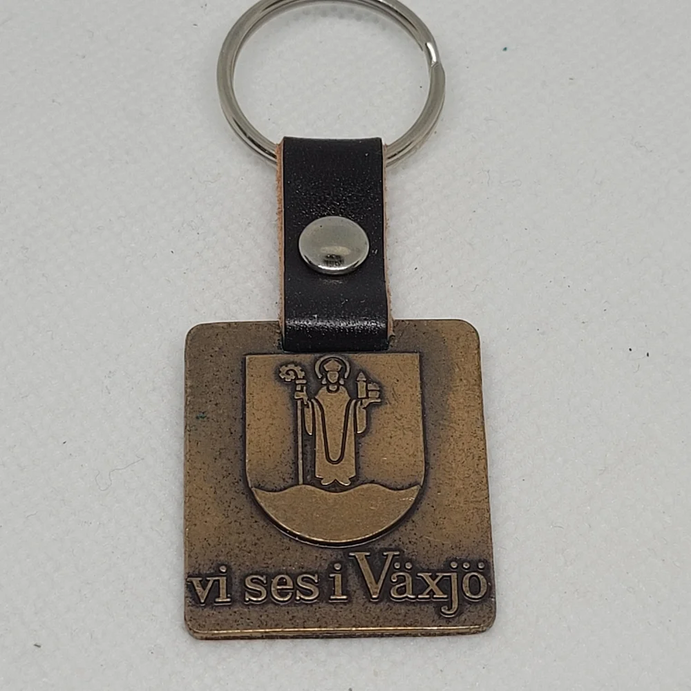 Vintage Swedish Brass Keychain Sporrong Vi Ses I Växjö Cathedral